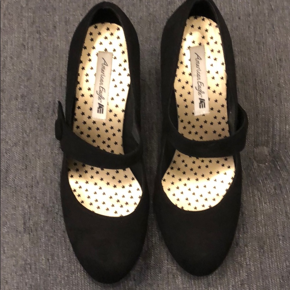 Black suede heels